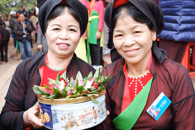 Nghe câu quan họ trao duyên tại Hội Lim 2017 ảnh 6