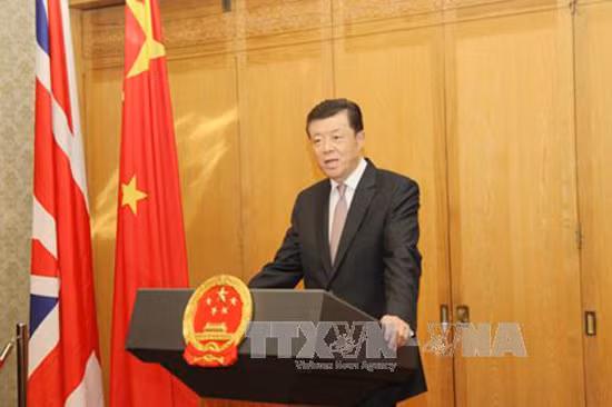Trung Quốc khuyến cáo các công ty “đề phòng” Brexit ảnh 1
