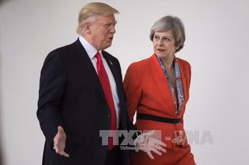90 người nổi tiếng phản đối ông Trump tới Anh ảnh 1