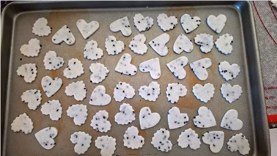  Bánh Valentine tặng người yêu cho những cô nàng ít hoa tay ảnh 2