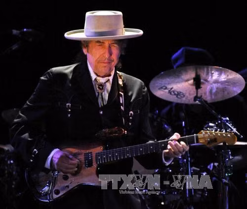 Bob Dylan 'thai nghén' tuyển tập album những ca khúc kinh điển ảnh 1