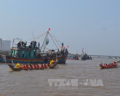 Độc đáo hội bơi chải Diêm Điền ảnh 1