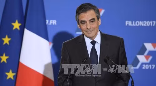 Bầu cử Pháp: Ứng cử viên sáng giá François Fillon bị điều tra ảnh 1