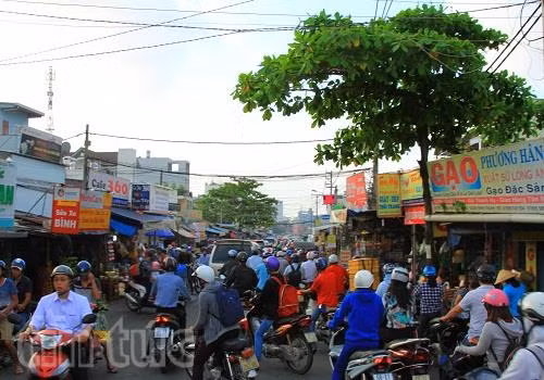 Giao thông TP Hồ Chí Minh ngột ngạt lại ngày đầu tuần sau Tết ảnh 10