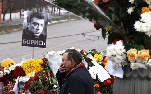Nhân chứng vụ ám sát ông Nemtsov bị cấm rời khỏi Nga ảnh 1