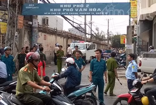 Thiếu tá rơi từ tầng 2 xuống đất tử vong ảnh 1