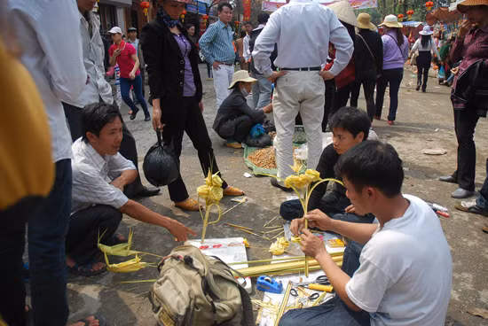 Hội Lim hay… hội chợ? ảnh 8