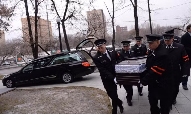 Đại diện Chính phủ Nga tham dự lễ viếng ông Nemtsov ảnh 1