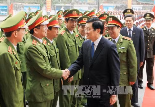 Chủ tịch nước thăm Học viện Cảnh sát nhân dân ảnh 1
