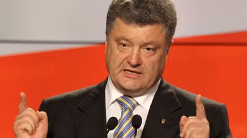 Tổng thống Ukraine, Poroshenko trước sức ép chính trị và quân sự ảnh 1