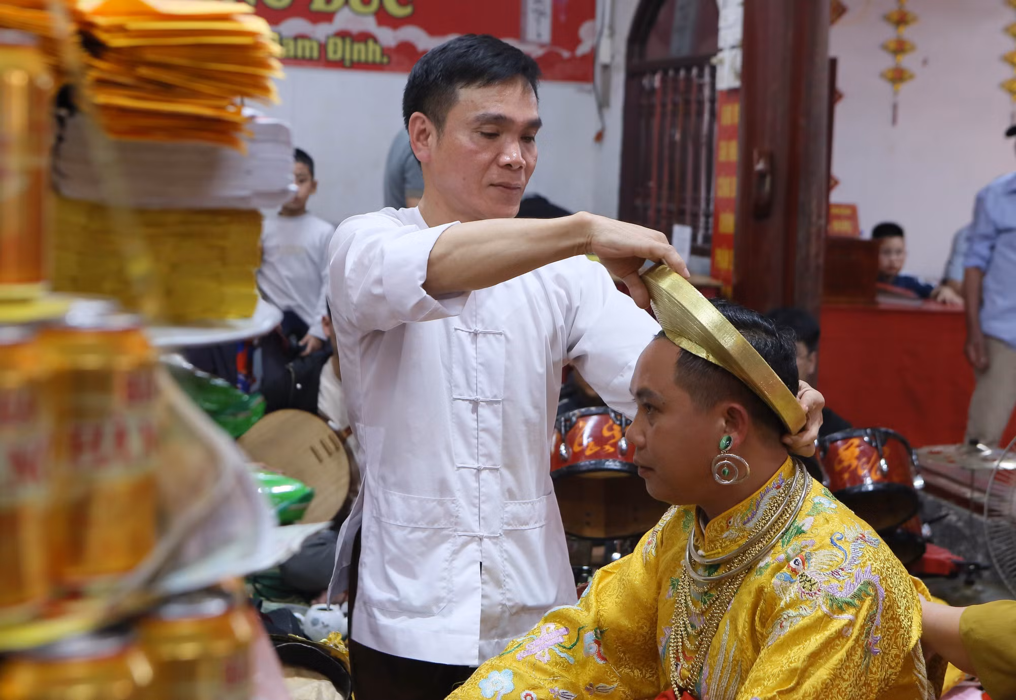potal-nam-dinh-bao-ton-va-phat-huy-gia-tri-tin-nguong-tho-mau-tam-phu-cua-nguoi-viet-7954227.jpg
