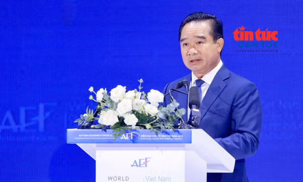 TP Hồ Chí Minh kết nối nguồn lực, mở rộng các cực tăng trưởng mới