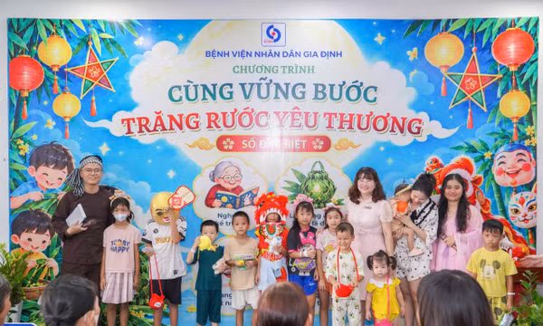 TP Hồ Chí Minh mang trung thu ấm áp đến với trẻ em khó khăn