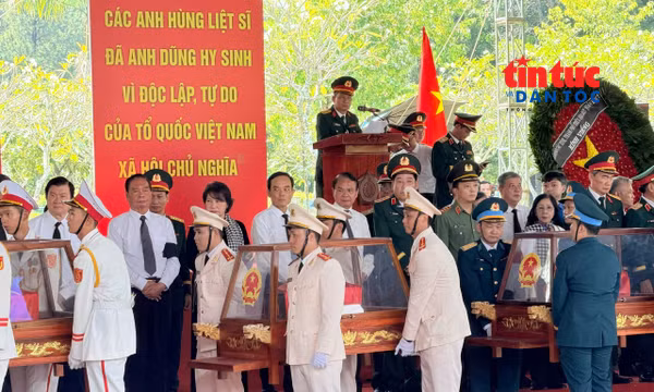Tiễn 731 liệt sĩ về an nghỉ bên đồng chí, đồng đội