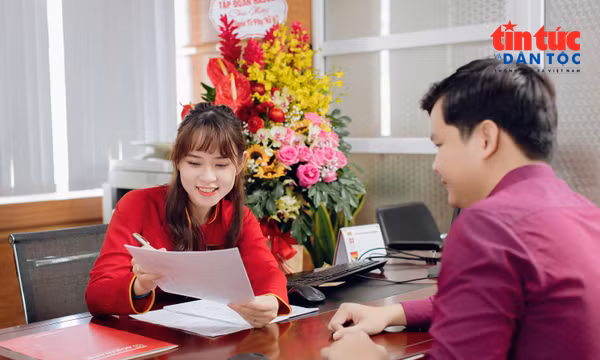 Người dân cần kiểm soát chi tiêu để tích lũy và bảo vệ tài sản