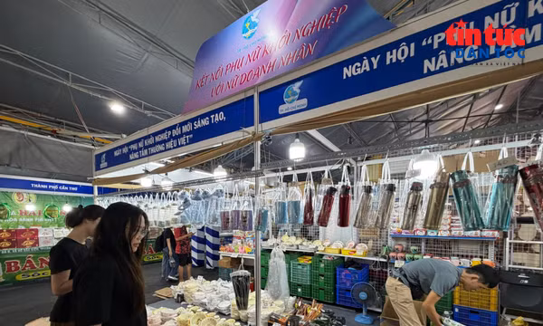 TP Hồ Chí Minh hỗ trợ phụ nữ khởi nghiệp đưa hàng vào siêu thị