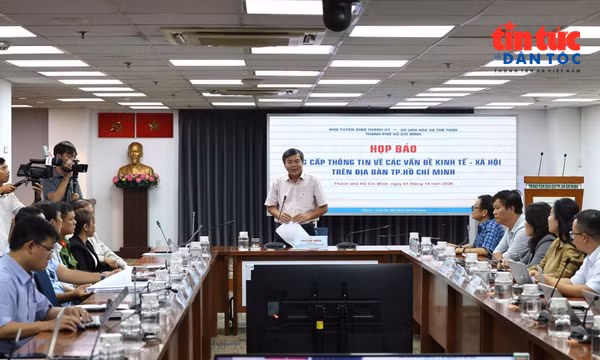 TP Hồ Chí Minh đề xuất giải pháp giảm ùn tắc tại cổng trường học