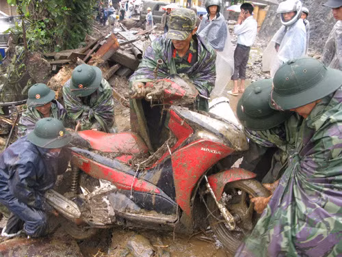 Khắc phục mưa lũ tại các tỉnh miền núi phía Bắc ảnh 1