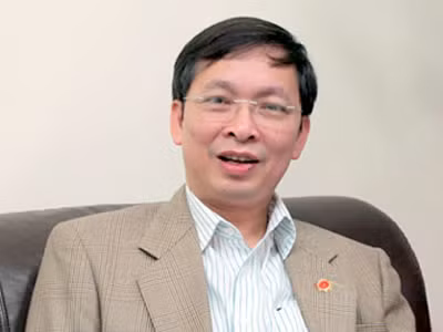 Cơ cấu lại các ngân hàng yếu kém ảnh 1