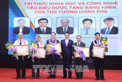 Tôn vinh 53 trí thức khoa học và công nghệ tiêu biểu năm 2017 ảnh 2