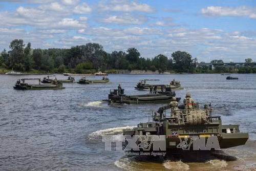 Chuyên gia: NATO đang chuẩn bị chiến tranh toàn diện với Nga ảnh 1