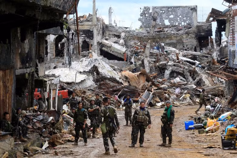 Cảnh tượng như 'ngày tận thế' ở Marawi sau khi thoát khỏi phiến quân Hồi giáo ảnh 8