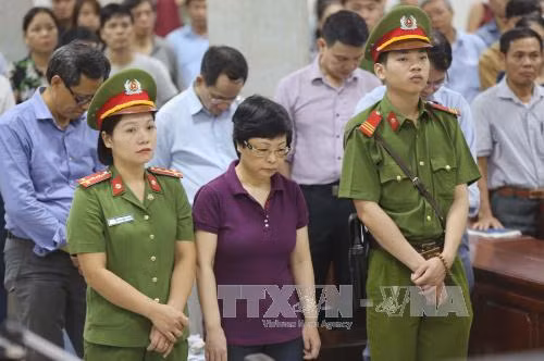 Chuyển hồ sơ vụ án Châu Thị Thu Nga lên Tòa án Nhân dân cấp cao ảnh 1