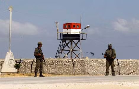 Israel oanh kích căn cứ rocket ở Ai Cập ảnh 1
