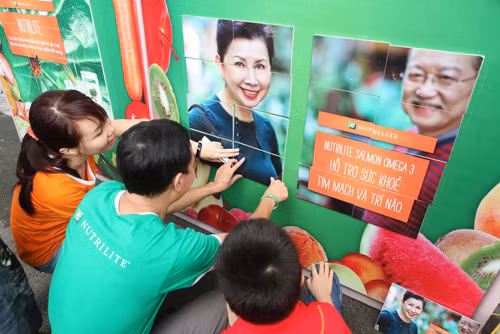 Học khoa học với "Ngày hội Nutrilite 2013" ảnh 1