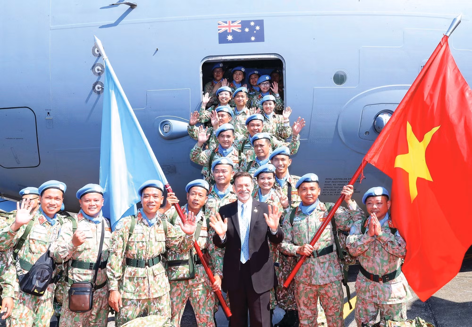 10-80-nam-quan-doi-nhan-dan-viet-nam.jpg