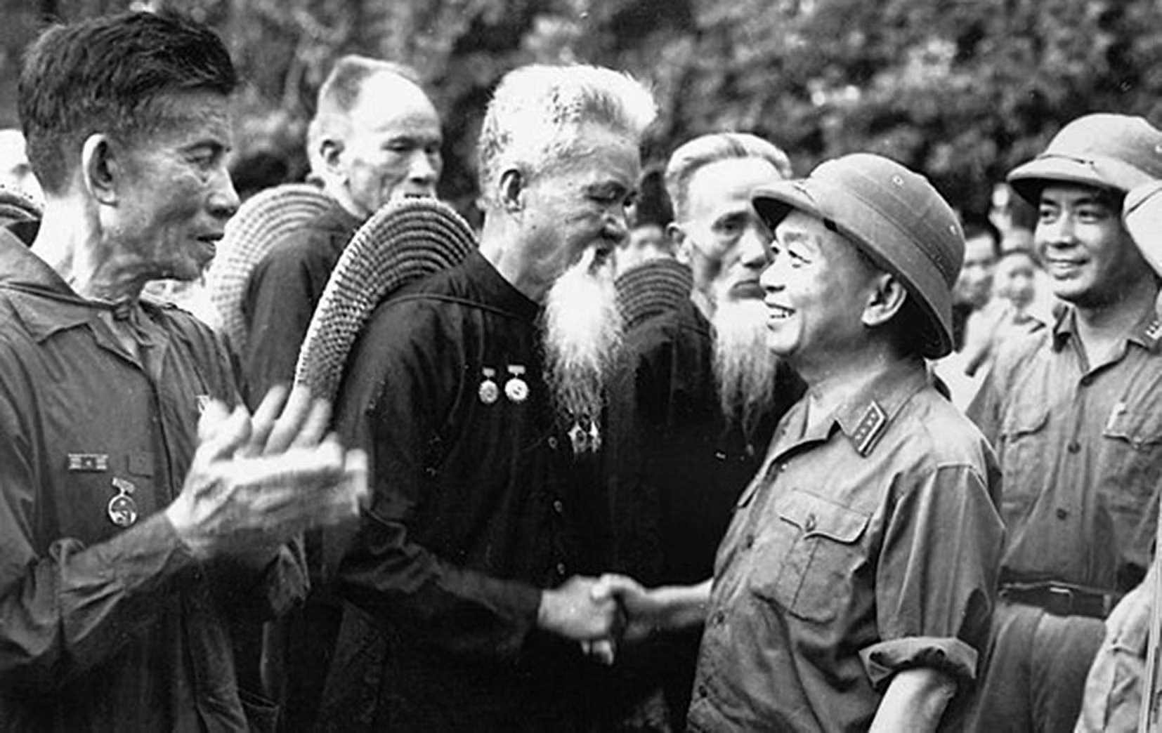 anh-6-dai-tuong-vo-nguyen-giap.jpg