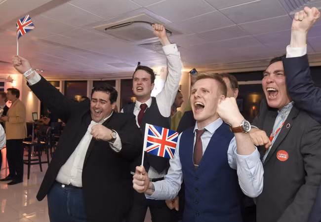 Cung bậc cảm xúc người Anh với cuộc bỏ phiếu Brexit ảnh 1