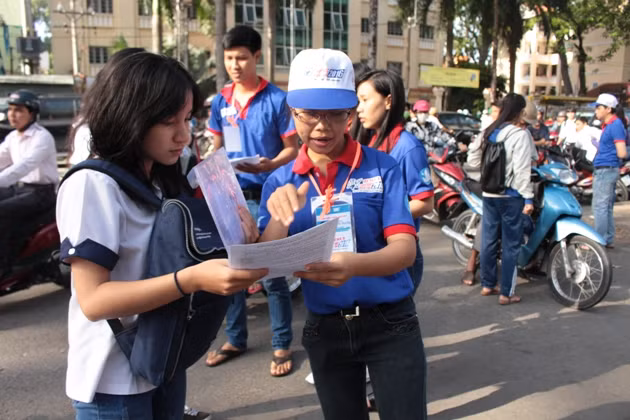 98,2% thí sinh đăng ký dự thi THPT quốc gia 2016 ảnh 1