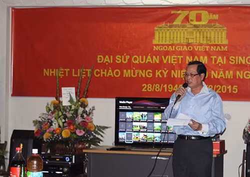 Kỉ niệm 70 năm thành lập ngành Ngoại giao Việt Nam tại Singapore ảnh 1
