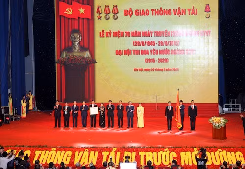 Đại hội thi đua ngành GTVT: 70 năm luôn đi trước mở đường ảnh 4