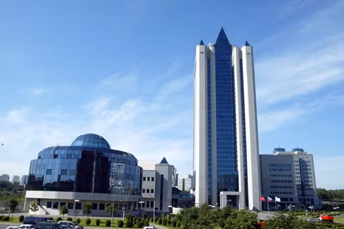 Họa vô đơn chí với “gã khổng lồ” Gazprom ảnh 1