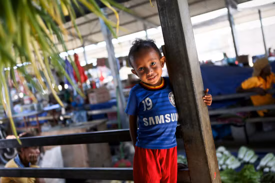 Nụ cười hồn nhiên trẻ em Timor Leste ảnh 2