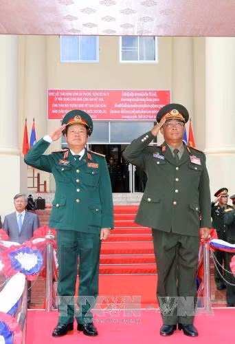 Đoàn đại biểu QĐND Việt Nam thăm Lào ảnh 2