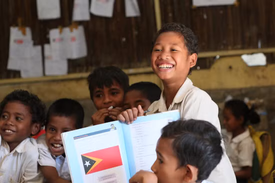 Nụ cười hồn nhiên trẻ em Timor Leste ảnh 6
