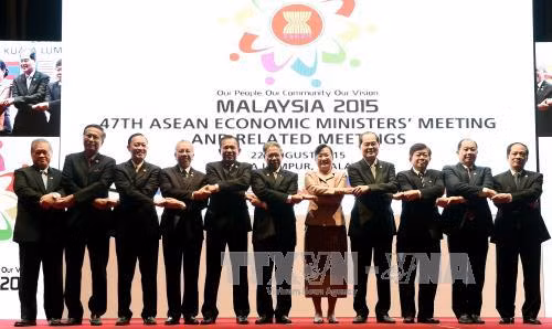 ASEAN quyết tâm thực hiện mục tiêu AEC vào cuối năm ảnh 1