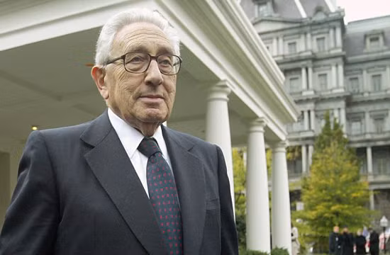 Henry Kissinger chê trách chính sách đối ngoại Mỹ ảnh 1