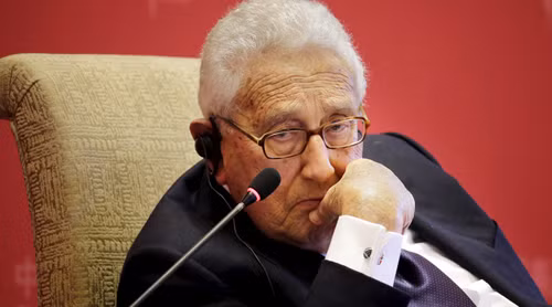 Henry Kissinger: Mỹ luôn “ủ mưu” làm tan rã nước Nga ảnh 1