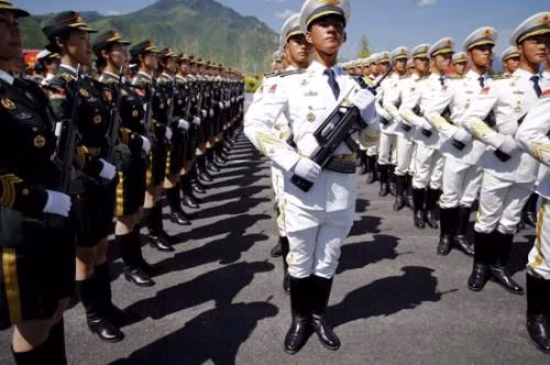 Philippines từ chối lời mời dự duyệt binh của Trung Quốc ảnh 1