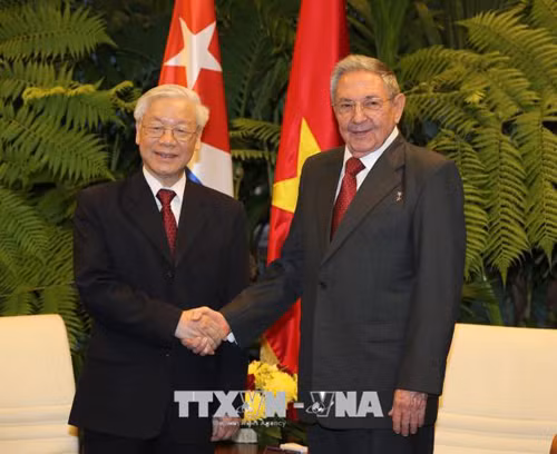 Xung lực mới cho quan hệ Việt Nam - Pháp, Việt Nam - Cuba ảnh 2