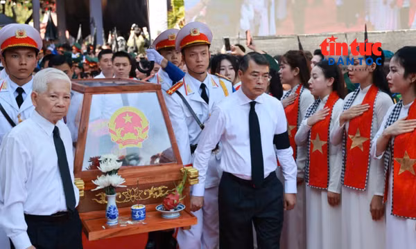 TP Hồ Chí Minh tiễn đưa 731 hài cốt liệt sĩ về nơi an nghỉ