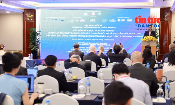 Kết nối khoa học và công nghiệp để thúc đẩy chuyển đổi kép