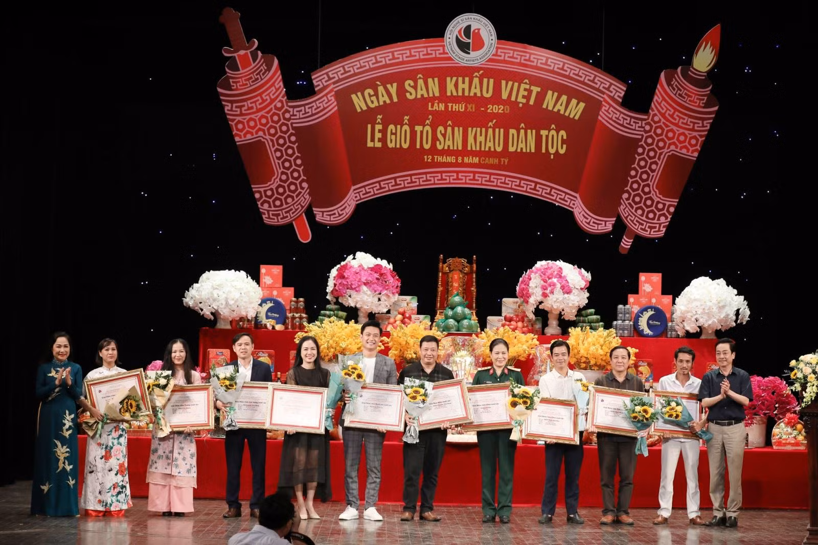 Chú thích ảnh