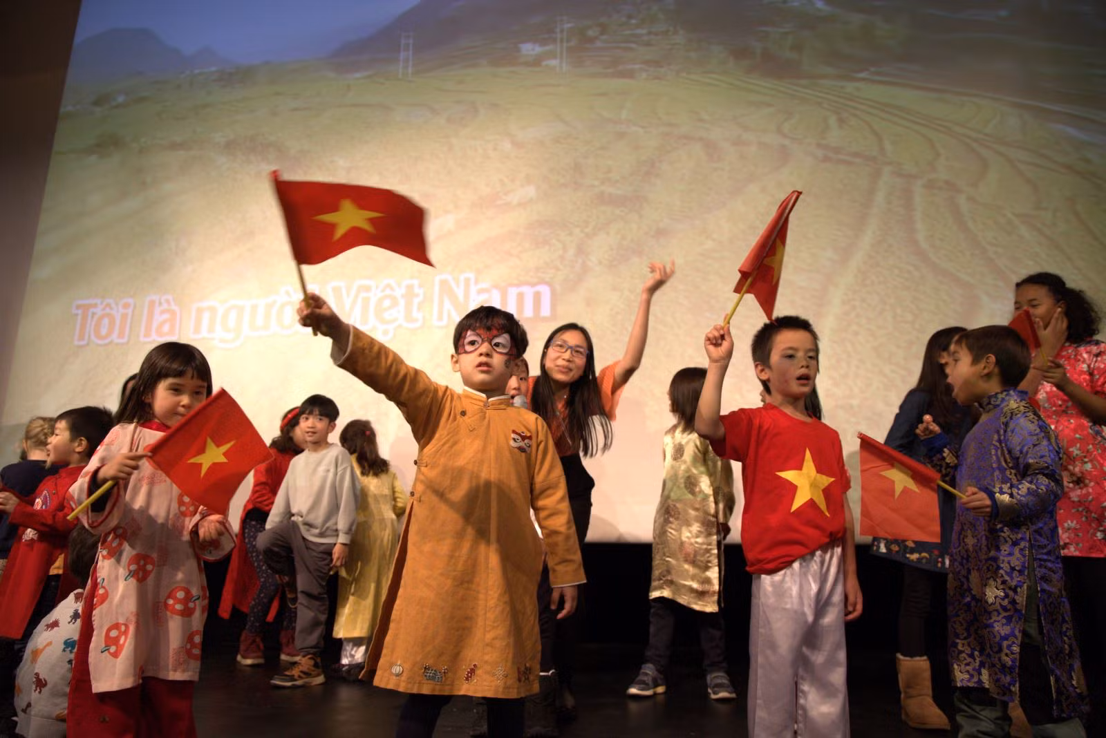 Chú thích ảnh