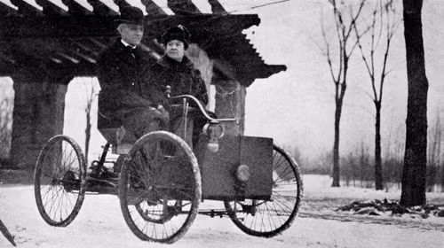 Henry Ford - 'ông vua xe hơi' ảnh 2