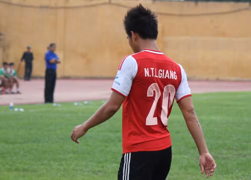 Đạo đức cầu thủ: SOS ảnh 1